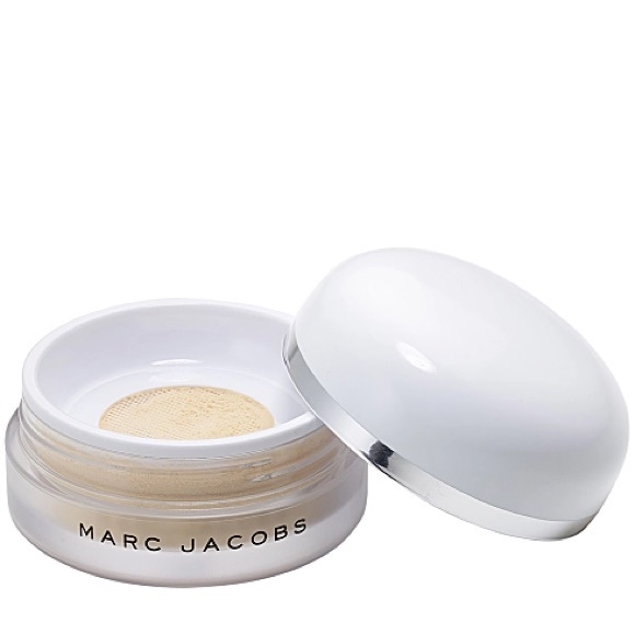Marc Jacobs Finish Line Coconut Setting Powder - Picture 4 of 9